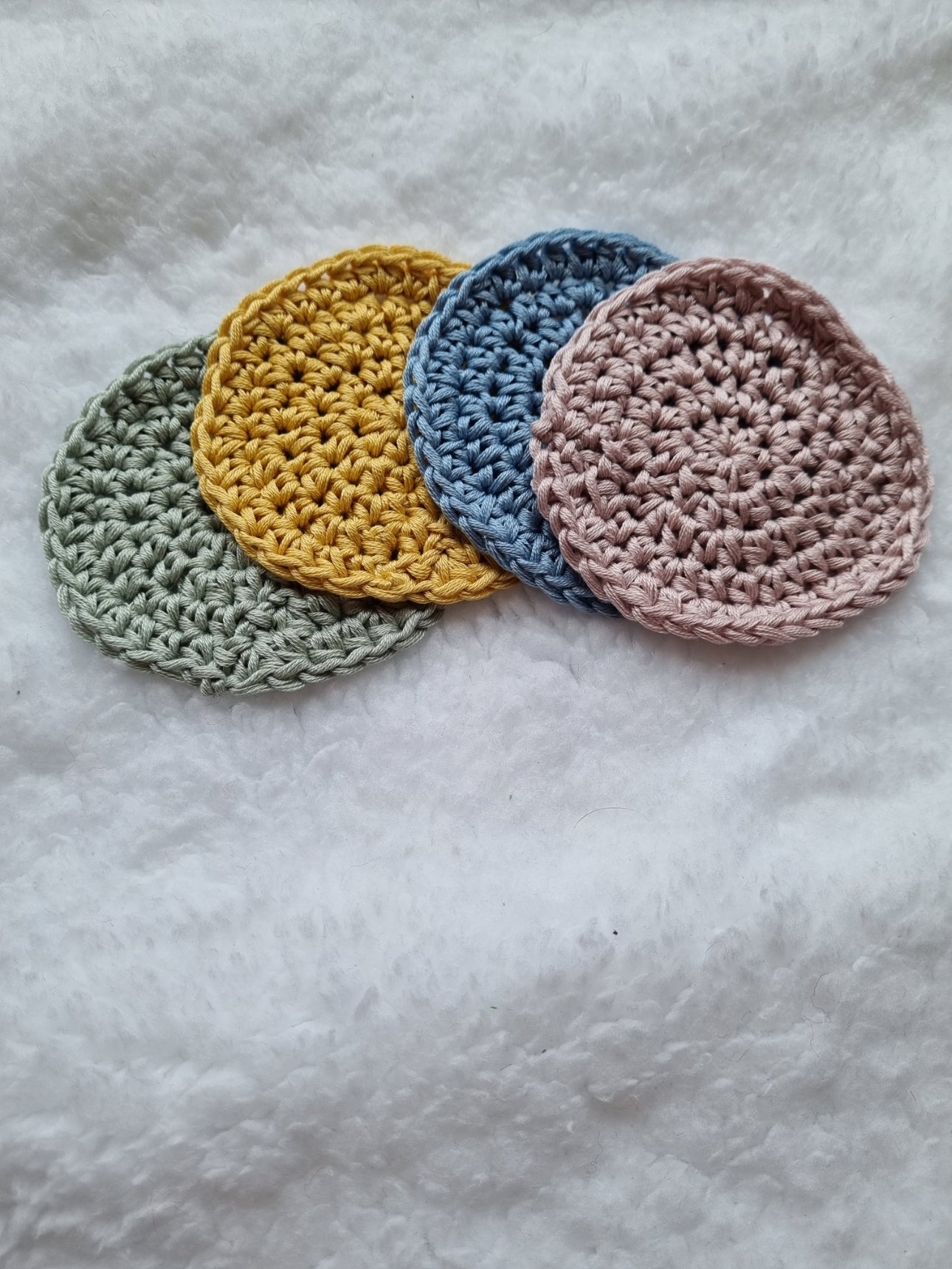 Pack of 4 cotton face scrubbies